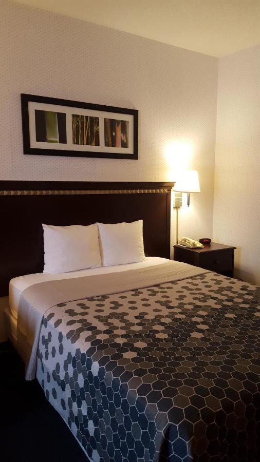 Rodeway Inn Urbana Champaign University Area Eksteriør bilde