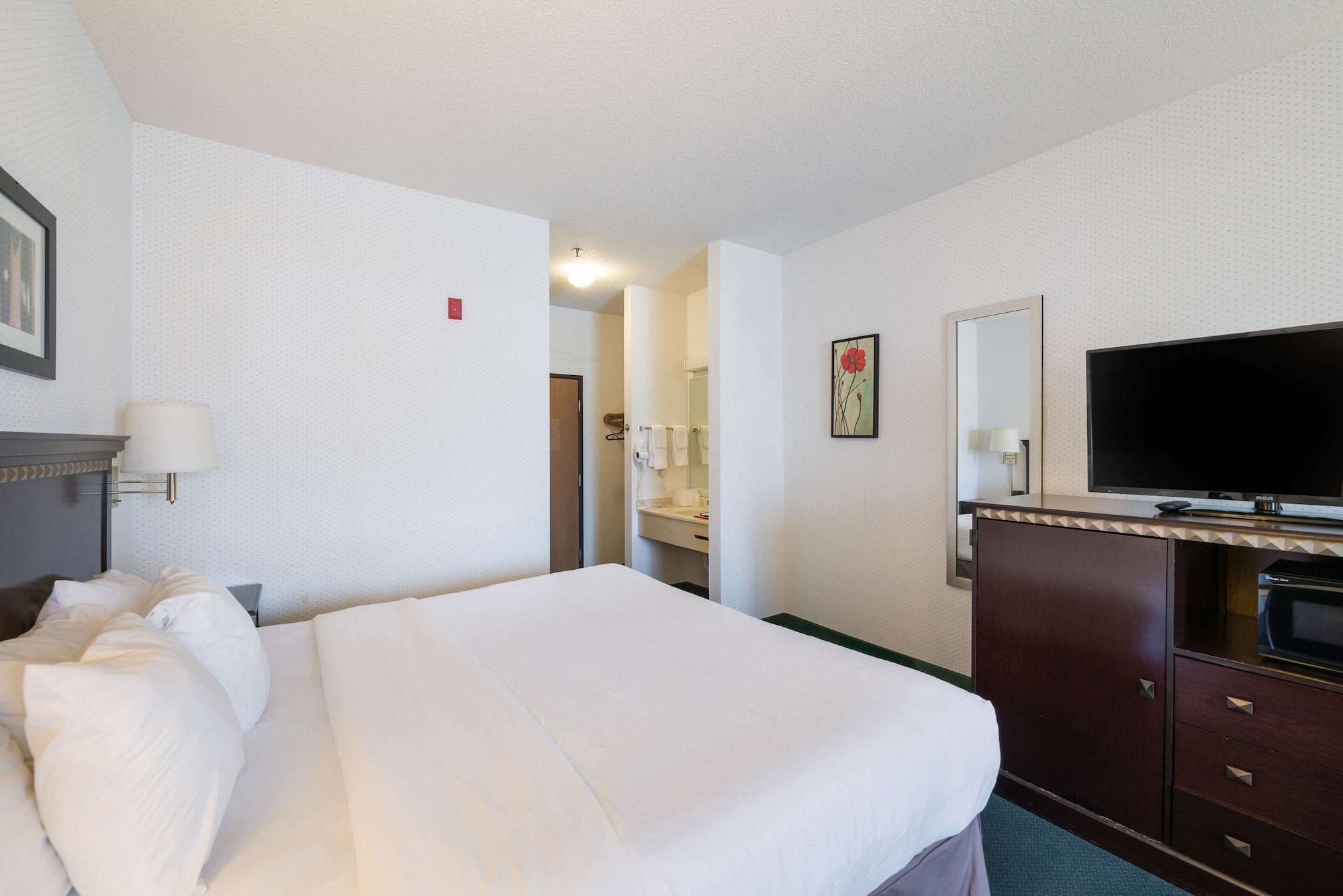 Rodeway Inn Urbana Champaign University Area Eksteriør bilde